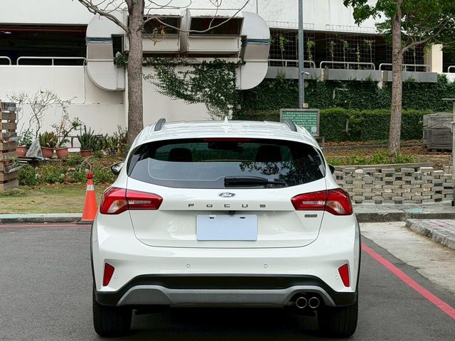 FORD福特 FOCUS ACTIVE  第3張相片