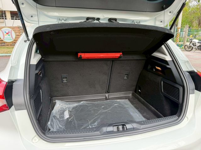 FORD福特 FOCUS ACTIVE  第10張相片