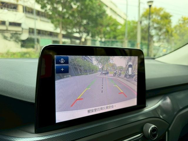 FORD福特 FOCUS ACTIVE  第13張相片