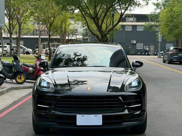 PORSCHE保時捷 MACAN  第3張相片