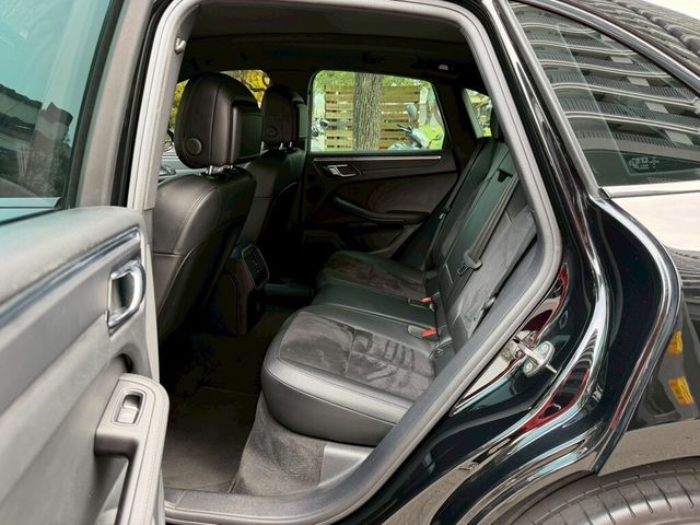 PORSCHE保時捷 MACAN  第10張相片