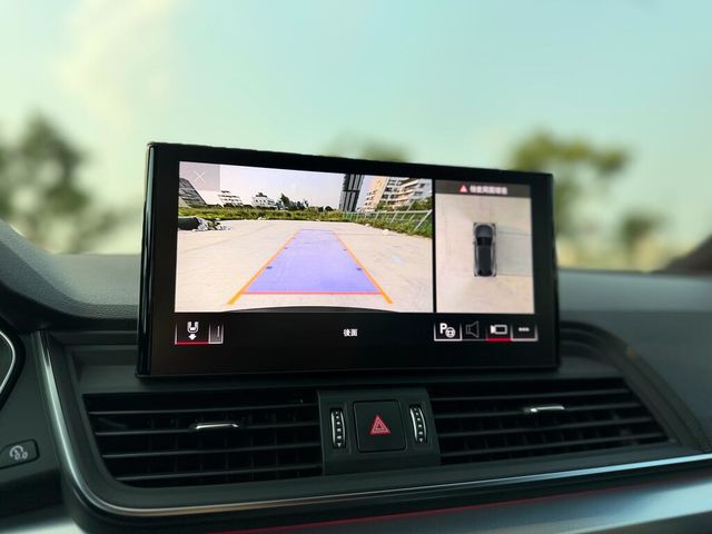 AUDI奧迪 Q5  第16張相片