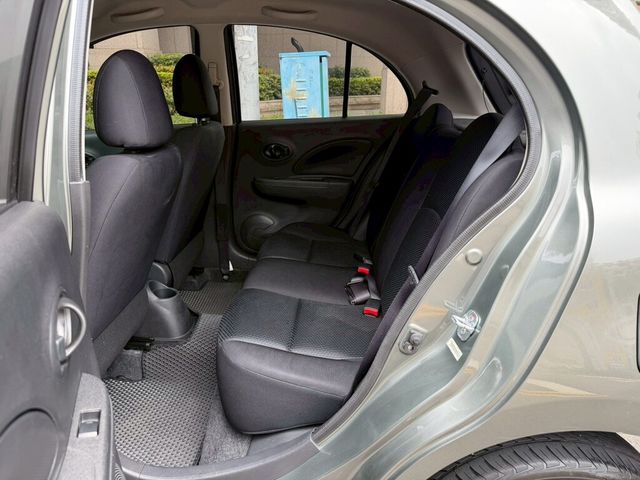 NISSAN日產 MARCH  第5張相片