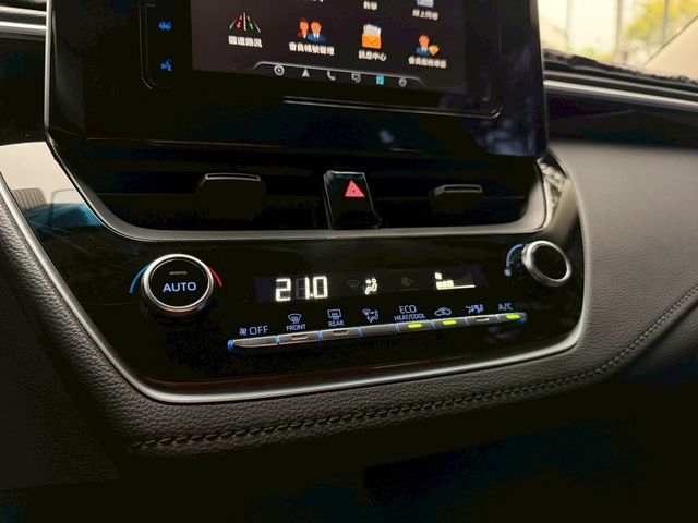 TOYOTA豐田 ALTIS  第14張相片