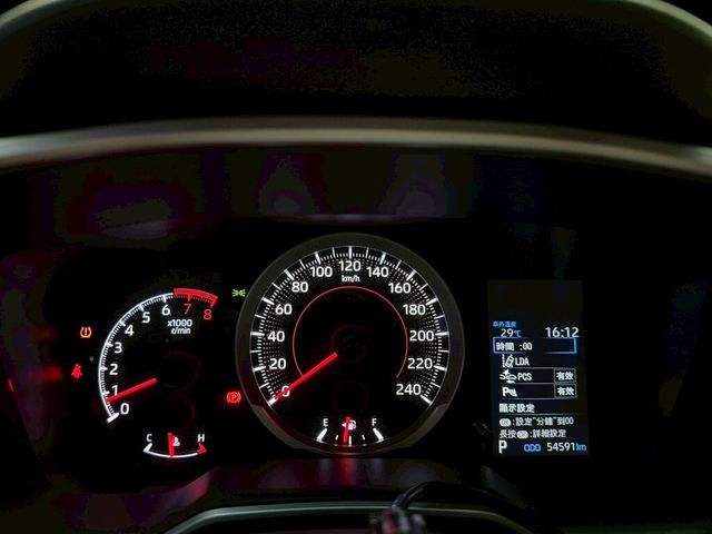 TOYOTA豐田 ALTIS  第16張相片