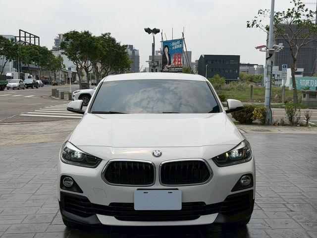 BMW寶馬 X2  第3張相片