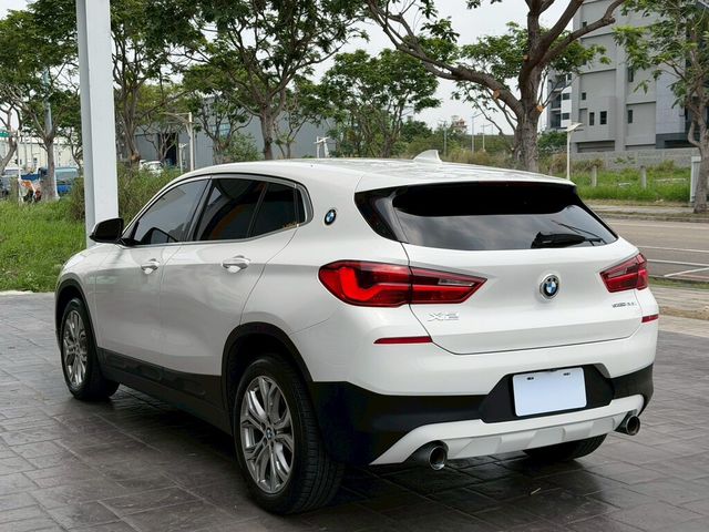 BMW寶馬 X2  第5張相片
