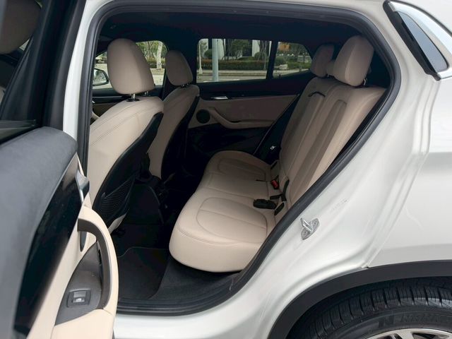 BMW寶馬 X2  第8張相片