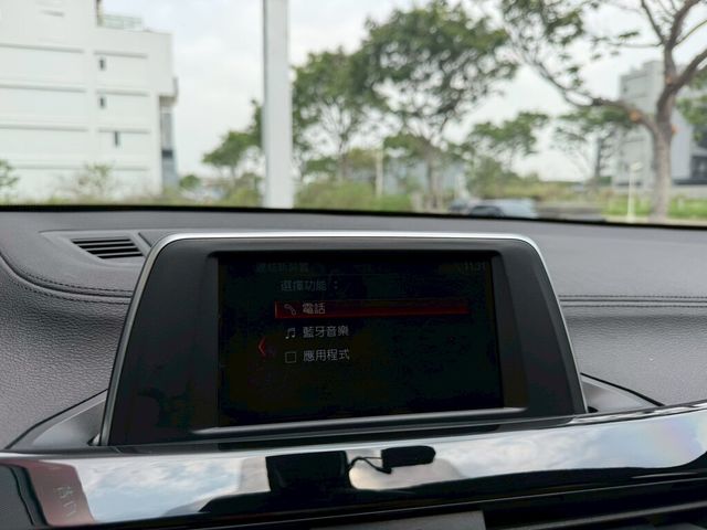BMW寶馬 X2  第17張相片