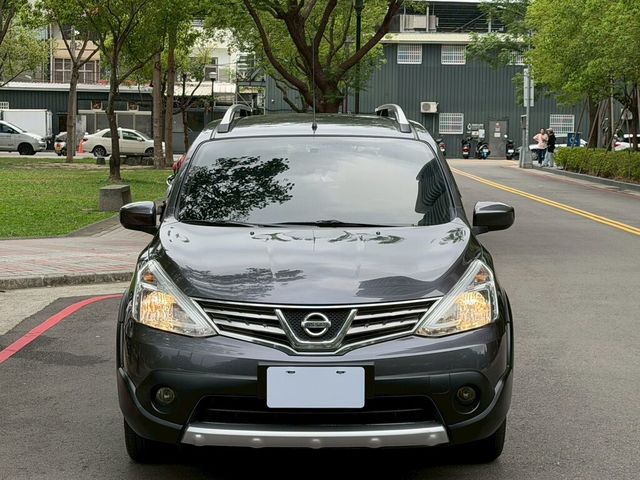 NISSAN日產 LIVINA  第3張相片
