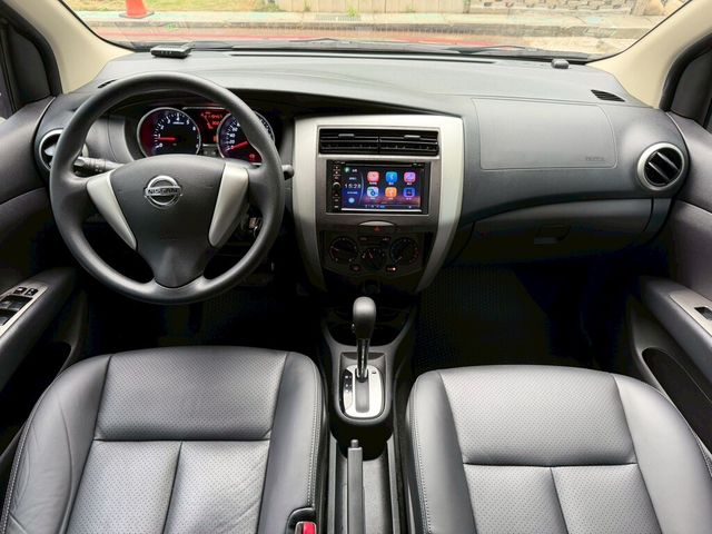 NISSAN日產 LIVINA  第6張相片