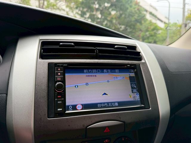 NISSAN日產 LIVINA  第12張相片