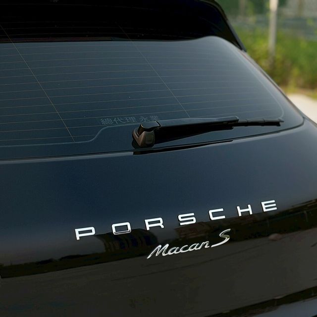 PORSCHE保時捷 MACAN S  第7張相片