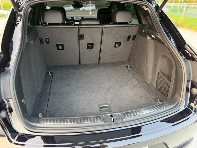 PORSCHE保時捷 MACAN S  第8張相片