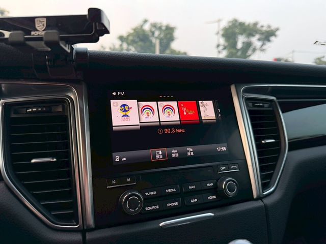 PORSCHE保時捷 MACAN S  第12張相片