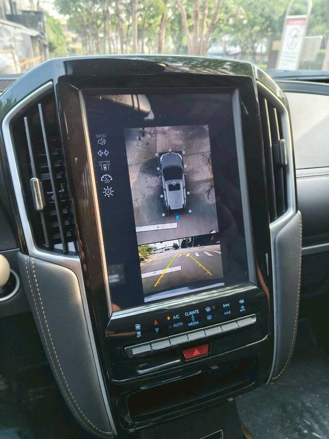 LUXGEN納智捷 U6 GT  第12張相片