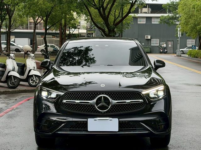 M-BENZ賓士 GLC300 AMG COUPE  第3張相片