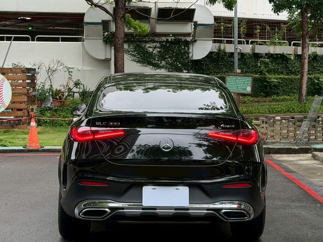 M-BENZ賓士 GLC300 AMG COUPE  第4張相片