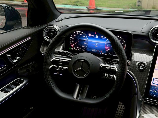 M-BENZ賓士 GLC300 AMG COUPE  第15張相片