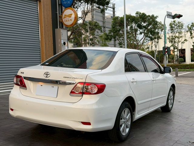 TOYOTA豐田 ALTIS  第7張相片