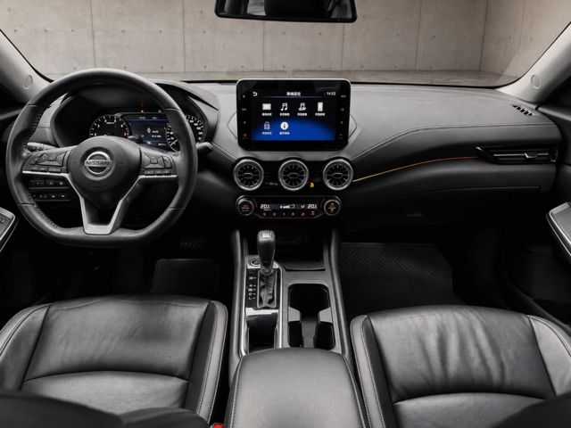 NISSAN日產 SENTRA  第5張相片