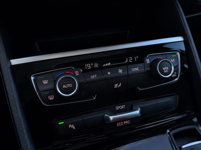 BMW寶馬 220I  第11張相片