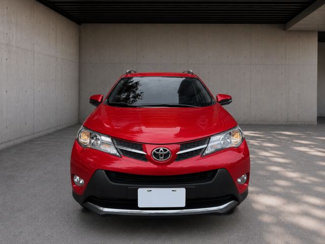 TOYOTA豐田 RAV4  第3張相片