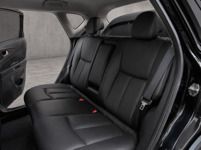 NISSAN日產 TIIDA  第4張相片