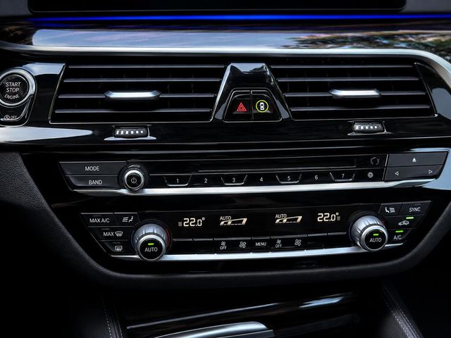 BMW寶馬 530I  第8張相片