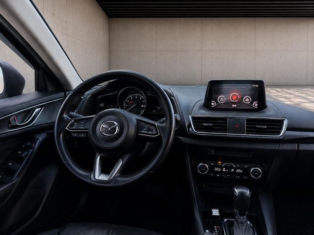 MAZDA馬自達 MAZDA 3  第5張相片