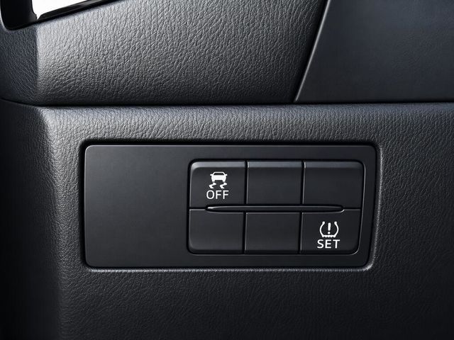 MAZDA馬自達 MAZDA 3  第11張相片