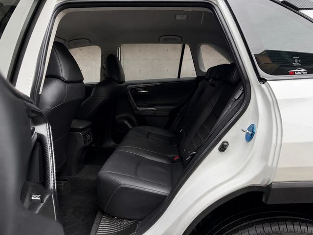 TOYOTA豐田 RAV4  第6張相片