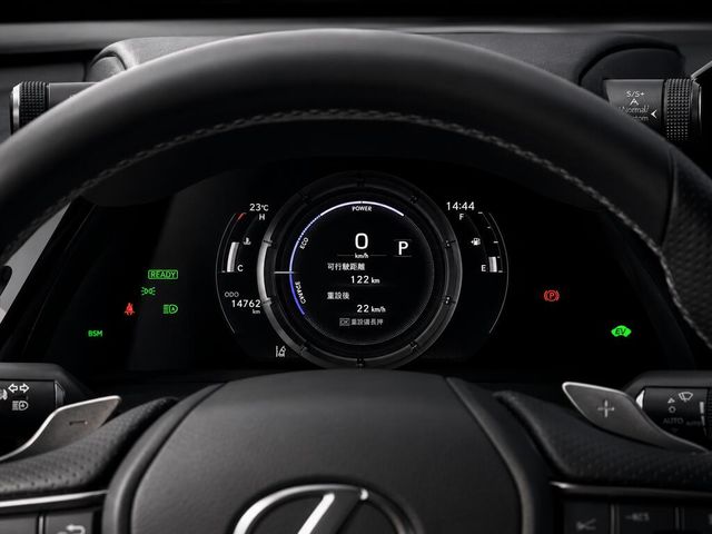 LEXUS凌志 ES300H  第10張相片