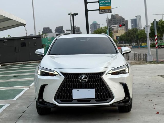 LEXUS凌志 NX200  第2張相片