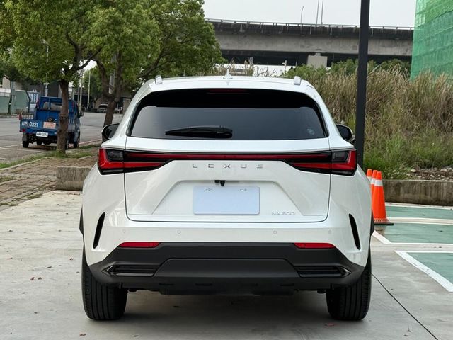 LEXUS凌志 NX200  第5張相片