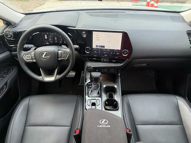 LEXUS凌志 NX200  第12張相片