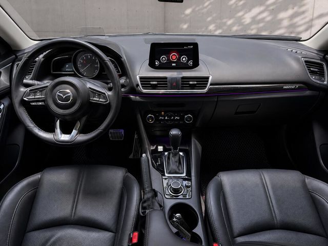 MAZDA馬自達 MAZDA 3  第5張相片