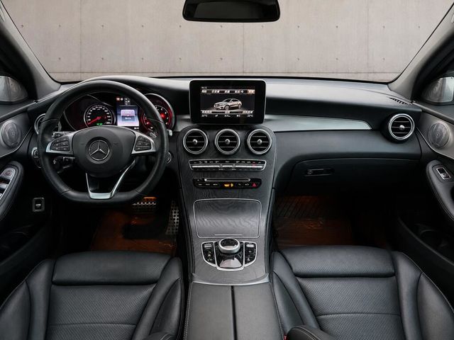 M-BENZ賓士 GLC300 AMG COUPE  第6張相片