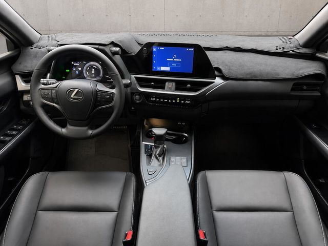 LEXUS凌志 UX250H  第3張相片