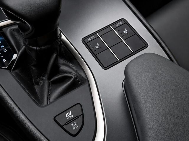 LEXUS凌志 UX250H  第10張相片