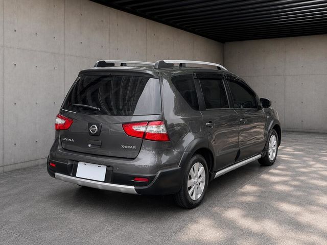 NISSAN日產 LIVINA  第2張相片