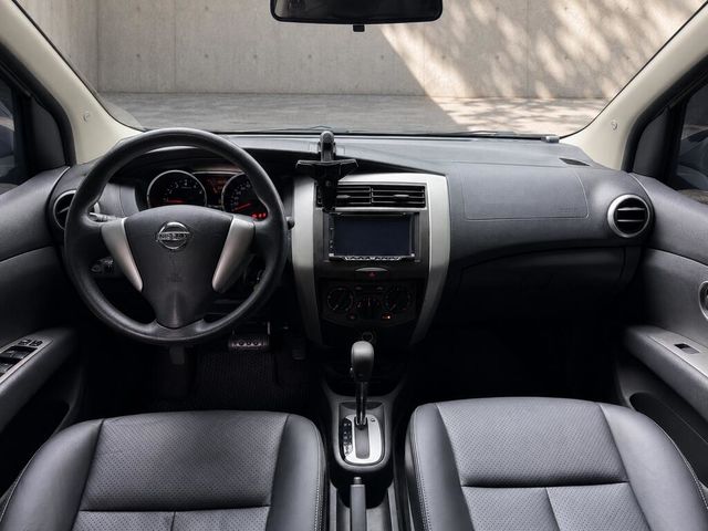 NISSAN日產 LIVINA  第3張相片