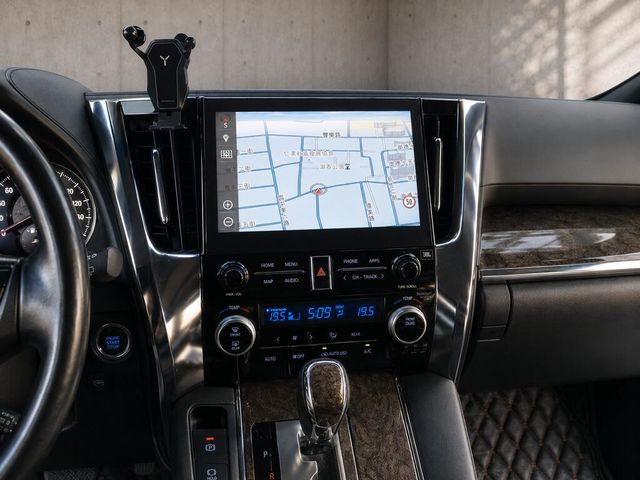 TOYOTA豐田 ALPHARD  第7張相片