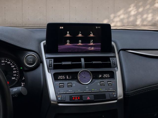 LEXUS凌志 NX300  第6張相片