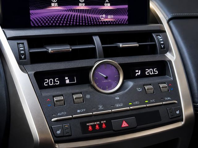 LEXUS凌志 NX300  第7張相片