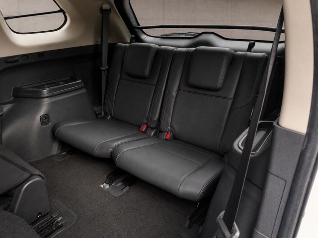 MITSUBISHI三菱 OUTLANDER  第5張相片