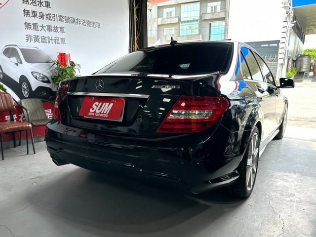 新入庫年輕人的夢想 2014年 W204 C250  HK音響/天窗/AMG套件/AMG18寸鋁圈  第5張相片