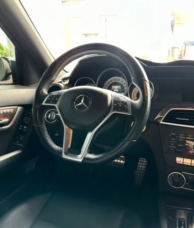 新入庫年輕人的夢想 2014年 W204 C250  HK音響/天窗/AMG套件/AMG18寸鋁圈  第13張相片