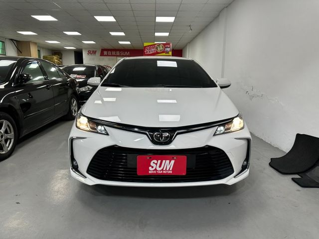 21 Altis 豪華版 ACC跟車~車道維持~車道偏離~前後雷達 ~恆溫空調 ~胎壓偵測~原廠大螢幕~大燈高低調整  第2張相片