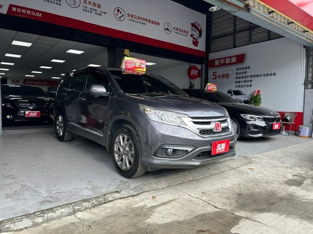 新入庫家庭代步車 CR-V VTi-S 2.4 電動天窗~分區溫控~中控螢幕~後座出風口~HID氙氣頭燈~煞車力道分配  第1張相片